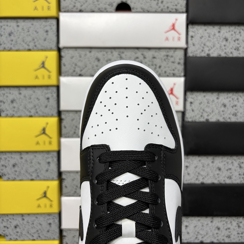 Dunk Low 8
