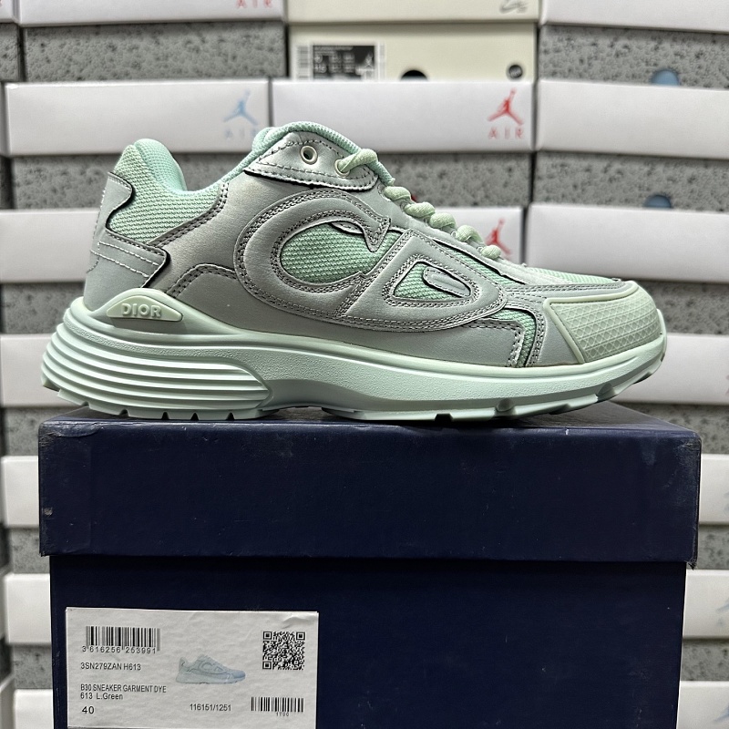 Dior B30 Sneakers · Gray Green 10