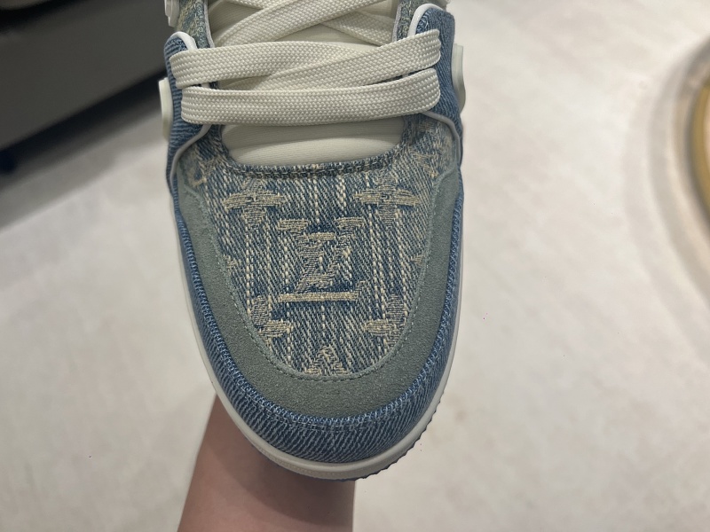 1V Trainer 24 · 3