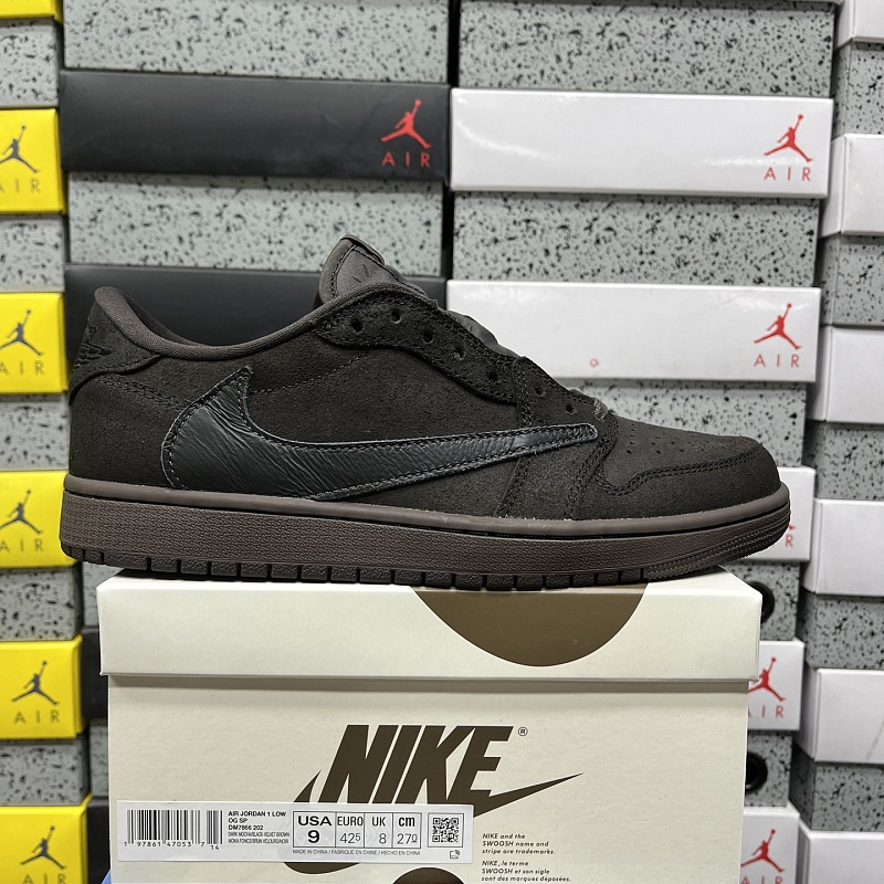 Jordan 1 Sneakers 9
