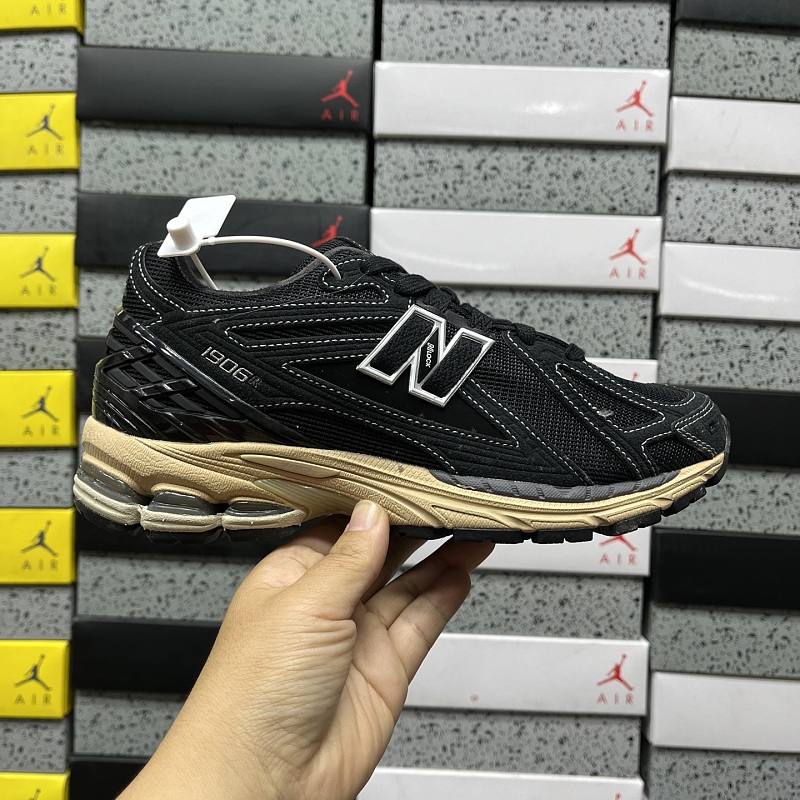 New Balance 1906 Sneakers · 3