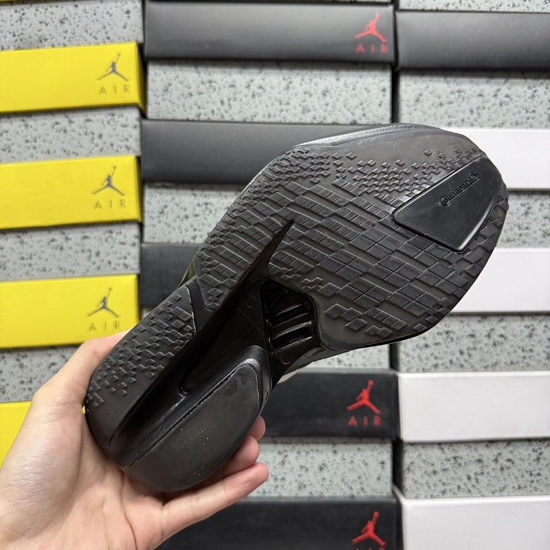 Adizero Adios 4M