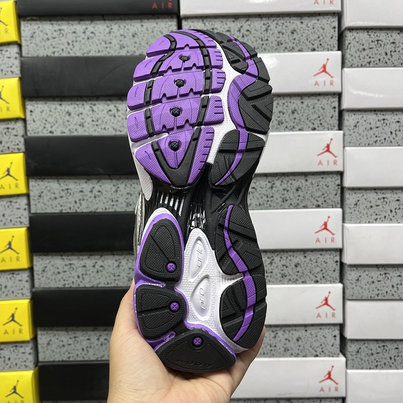 Omni9 · 4