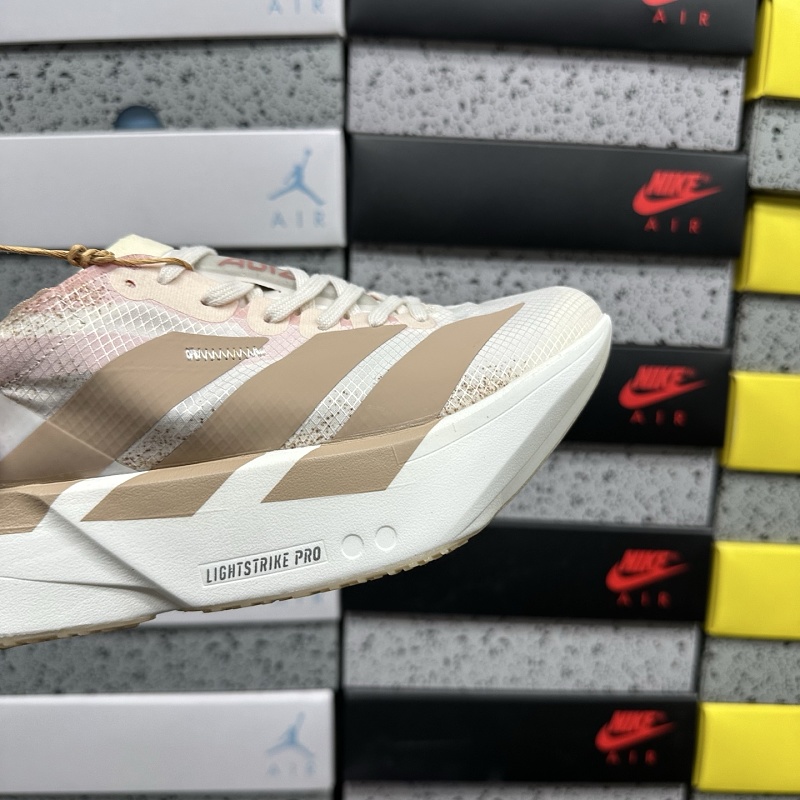 Adizero Adios 4M 6