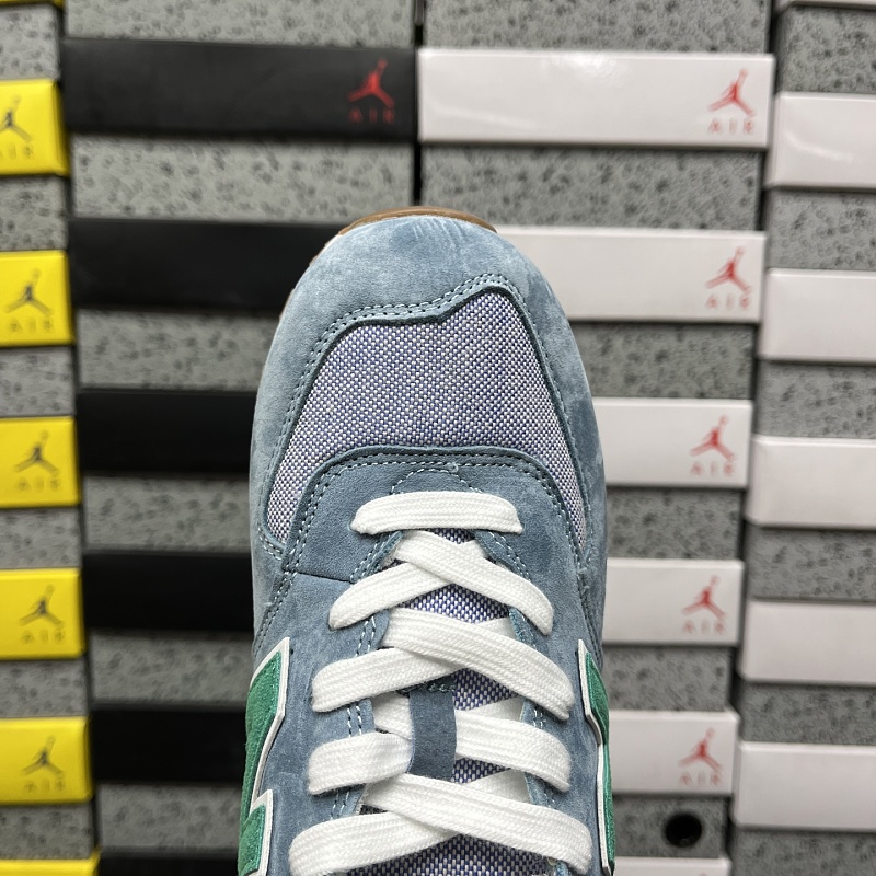 New Balance 574 Sneakers · Green · 6