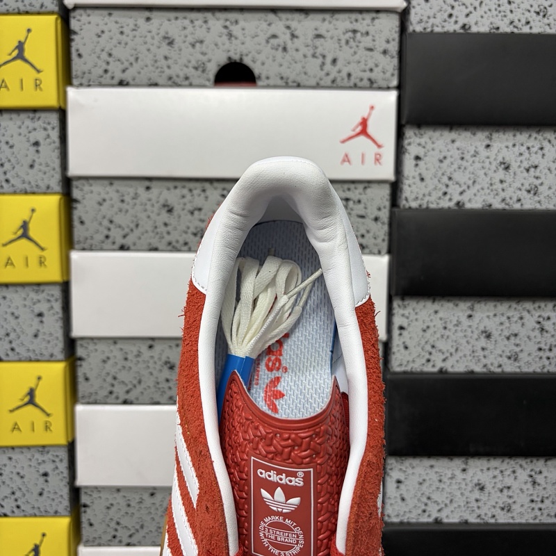 Gazelle Indoor 5