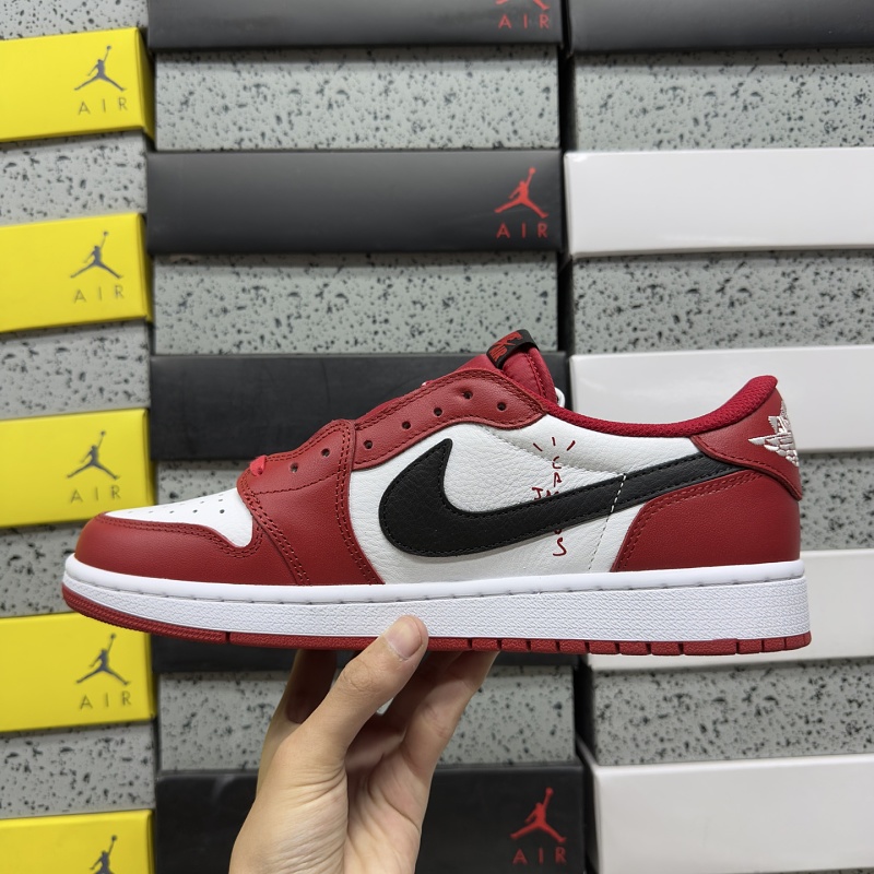 Travis Scott Reverse Swoosh Sneakers · 5