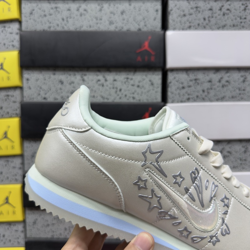 Cortez · 6