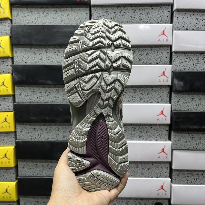 Gel-Kahana 8 1011B109-025 4