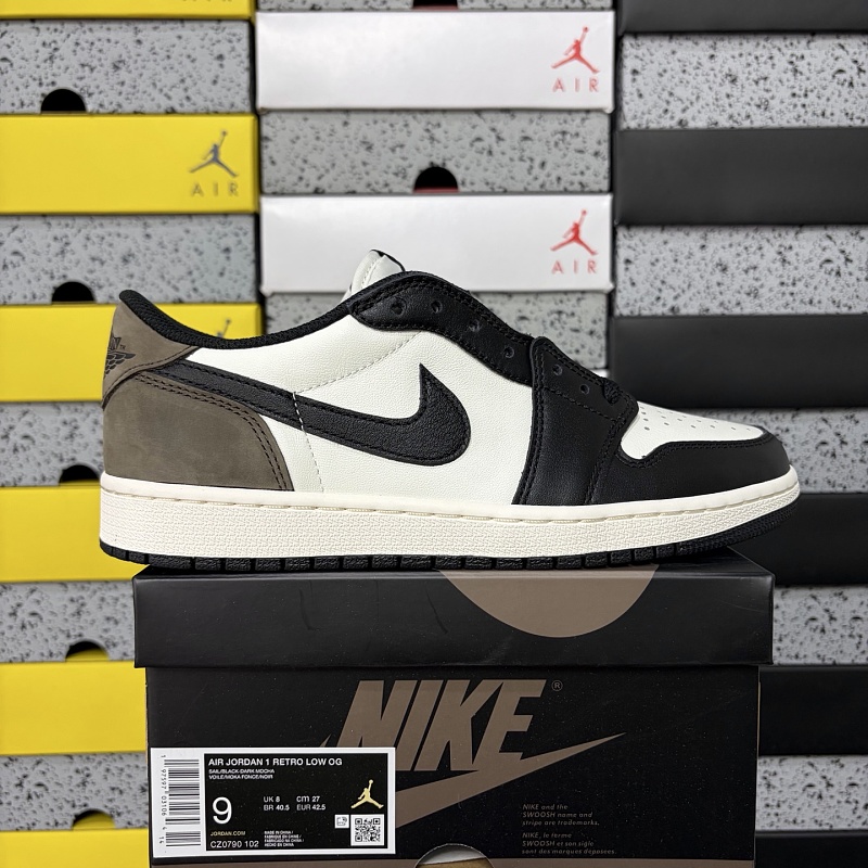Jordan 1 Sneakers 11