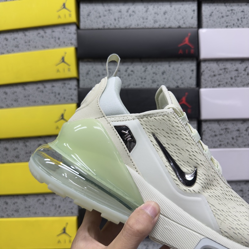 Air Premium · 6