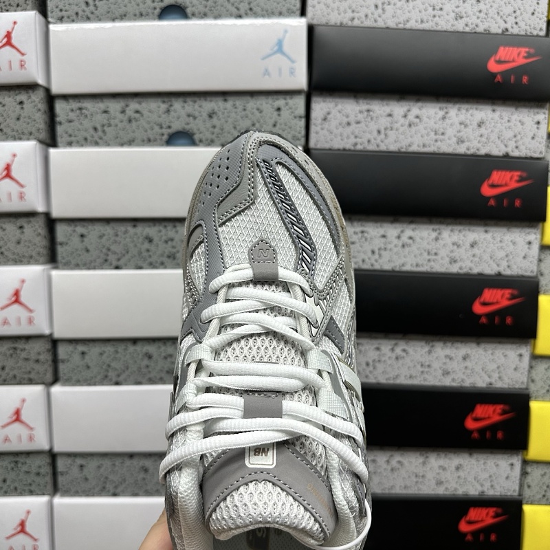 New Balance 1906 Sneakers · 4