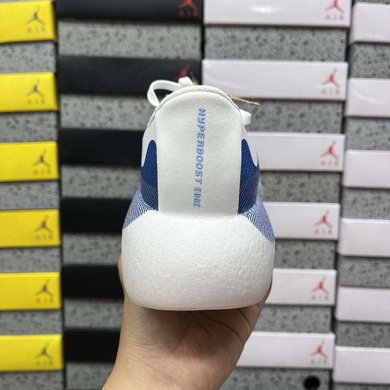 Hyperboost Edge M · 3