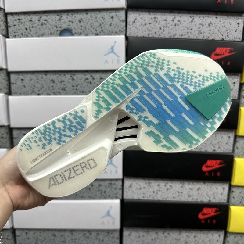Adizero Adios 4M 2