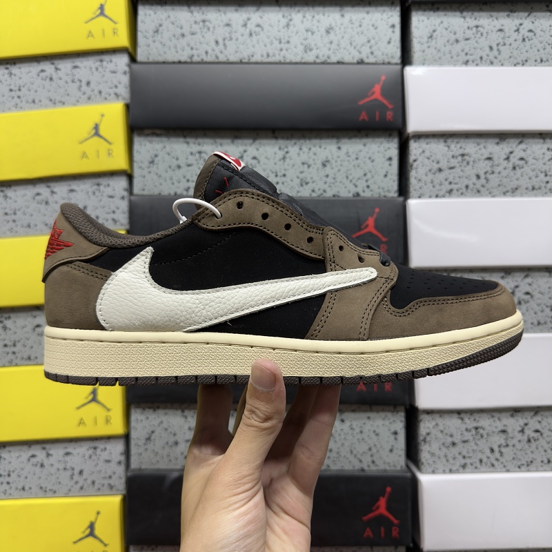 Travis Scott Reverse Swoosh Sneakers 10