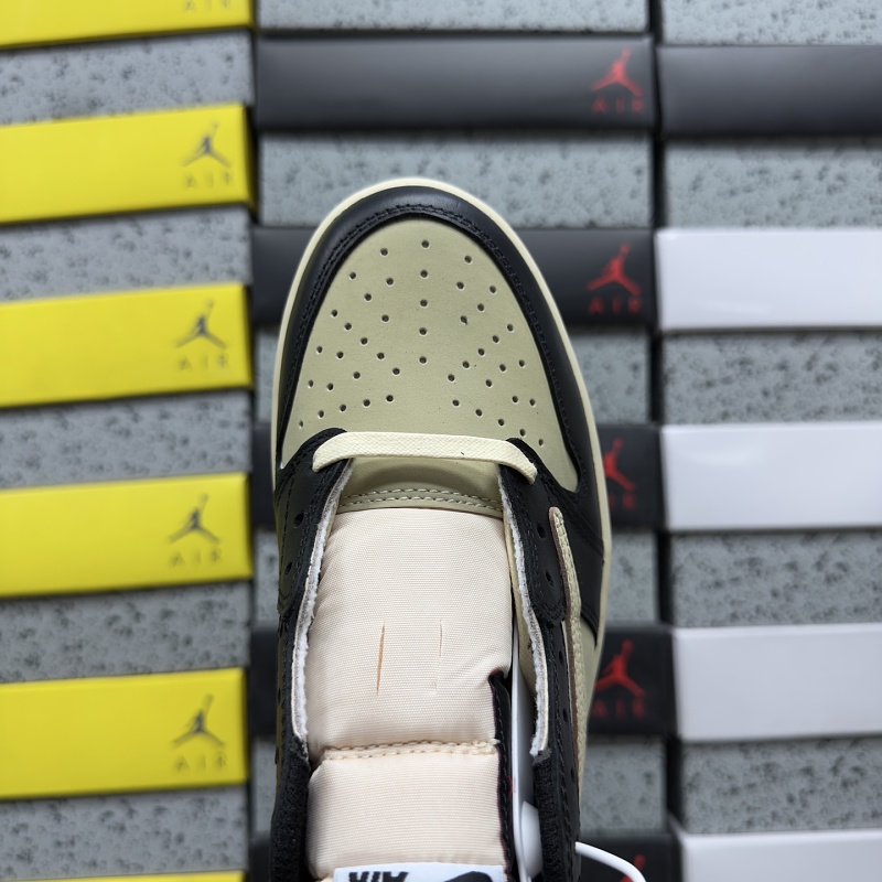 Travis Scott Reverse Swoosh Sneaker 6