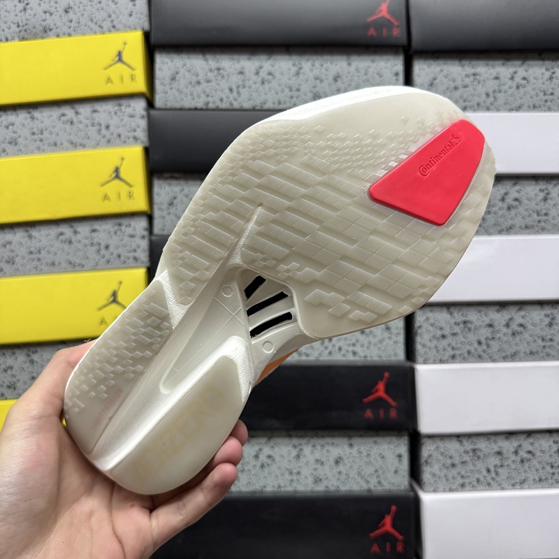 Adizero Adios 4M
