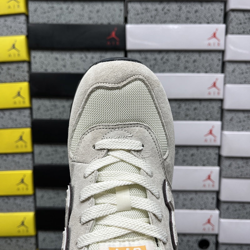 New Balance 574 Sneakers · 6