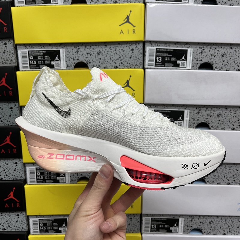 VaporFly Next% 3 · 2