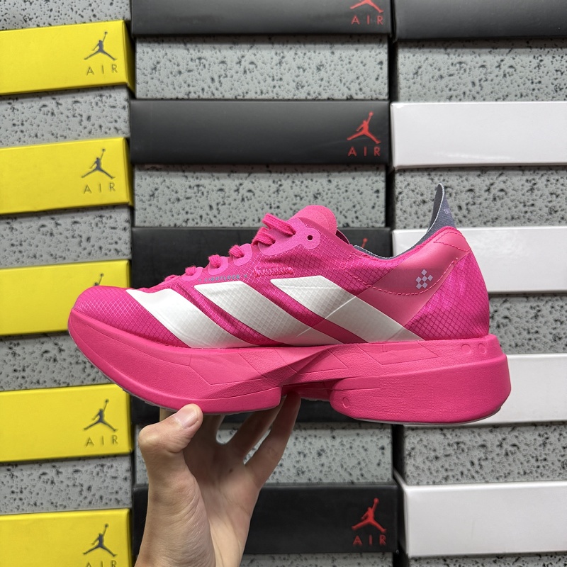 Adizero Adios 4M 3