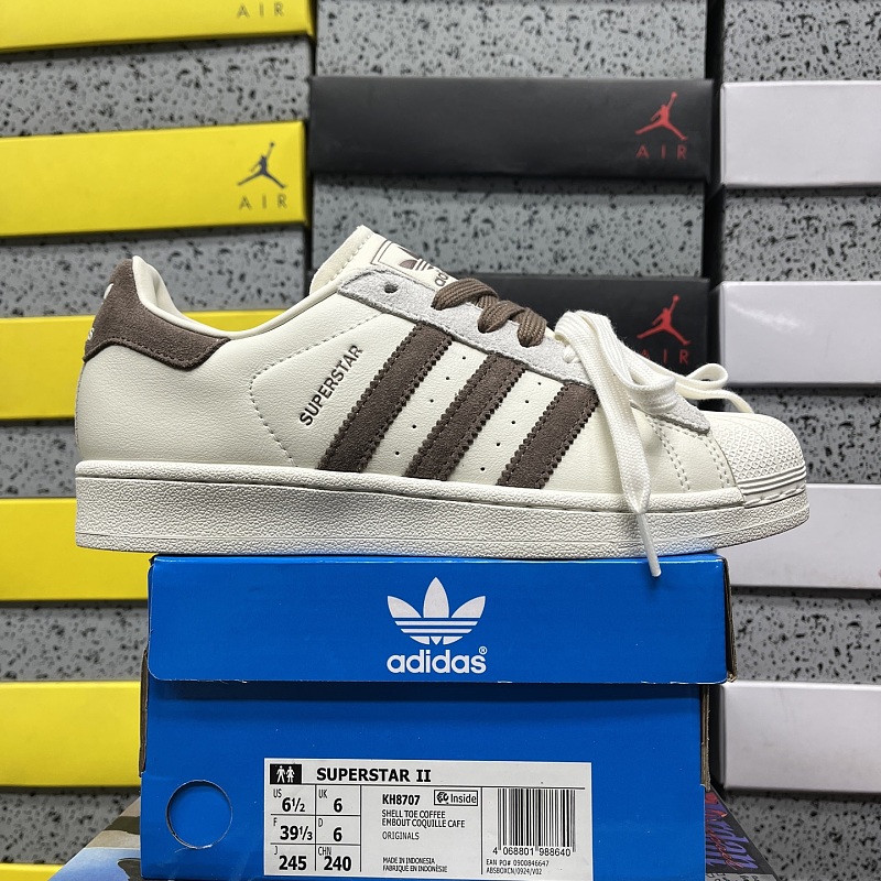 Superstar Ii 8