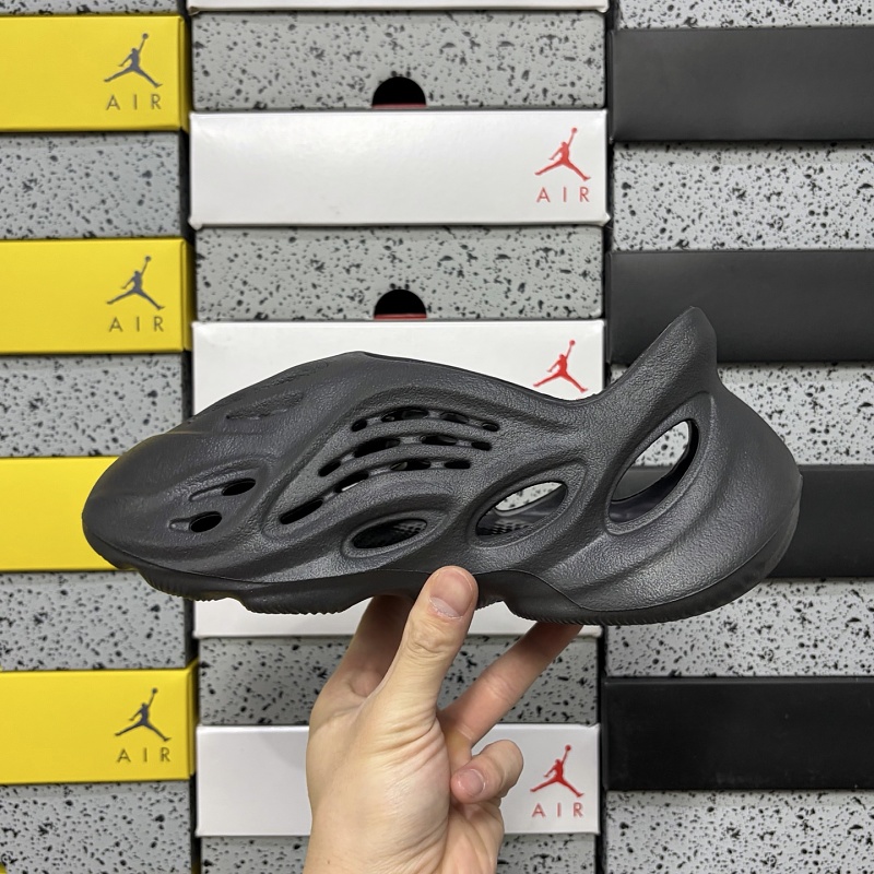 Foam Rnnr · 2