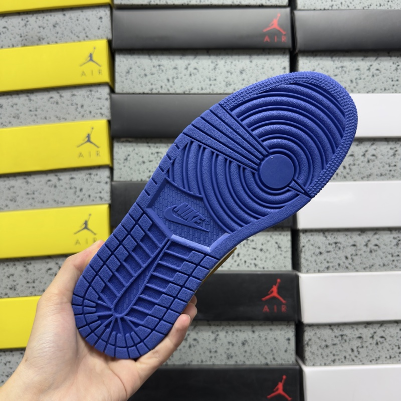 Jordan 1 Sneakers