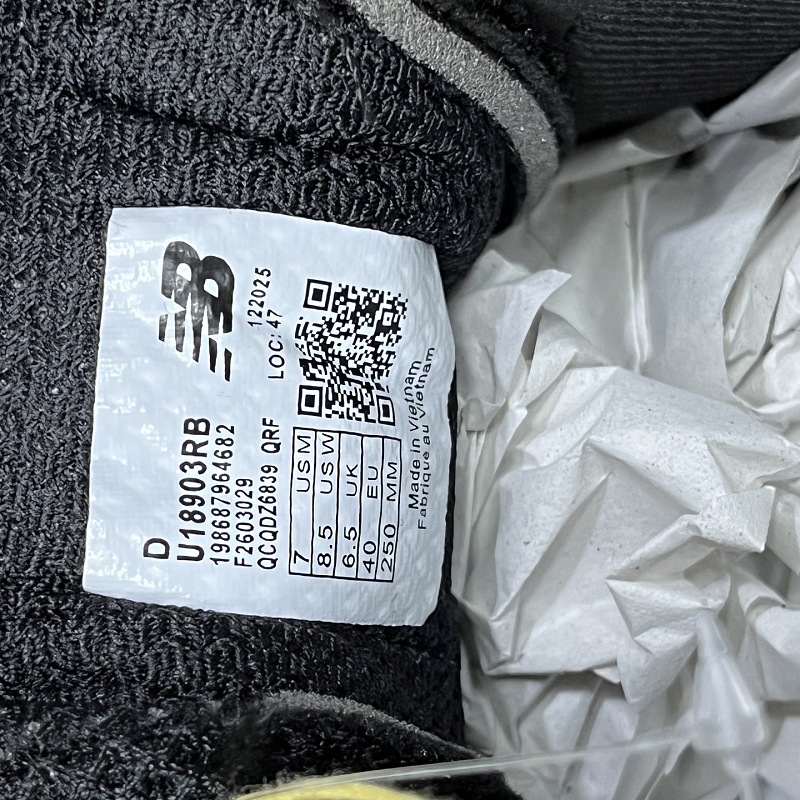 New Balance 1890 Sneakers