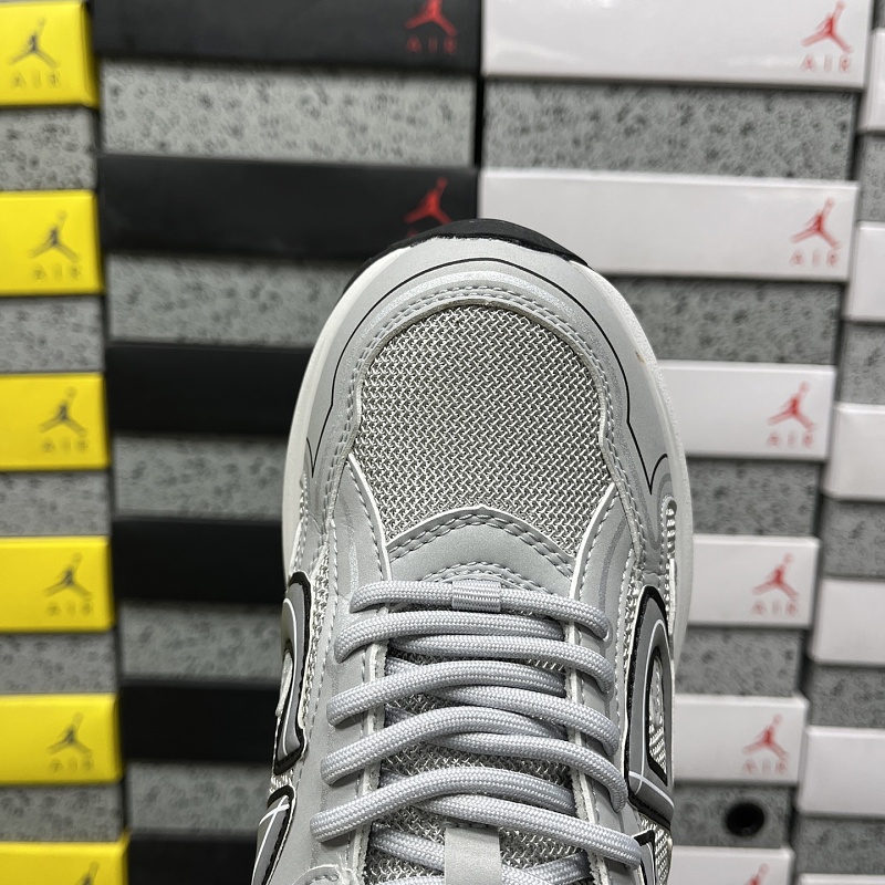 Dior B30 Sneakers · Light Gray 6