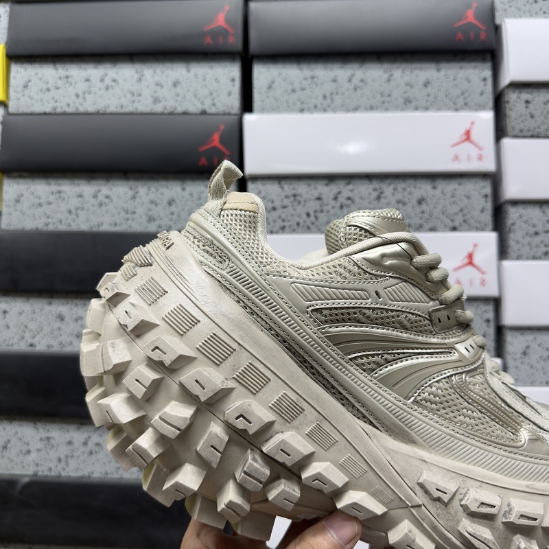 Defender 9700 · 6
