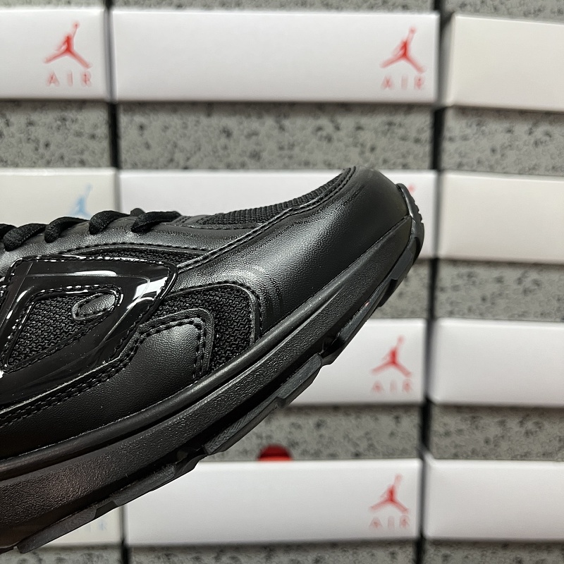 Dior B30 Sneakers 5