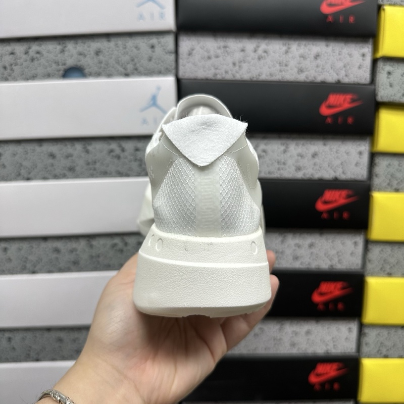 Adizero Adios 4M 3