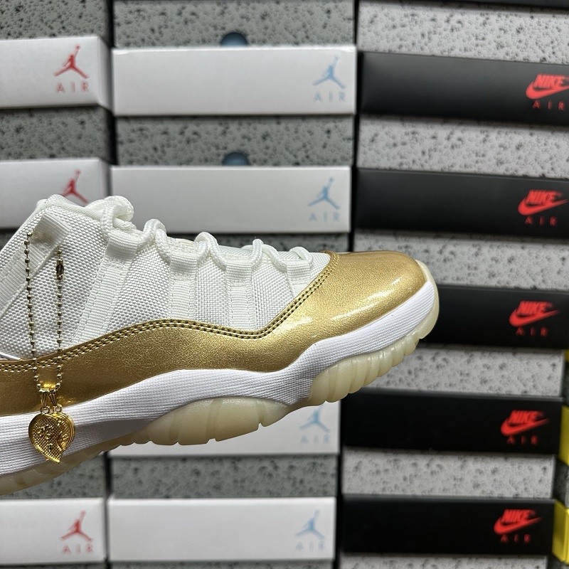 Jordan 11 Apparel 6
