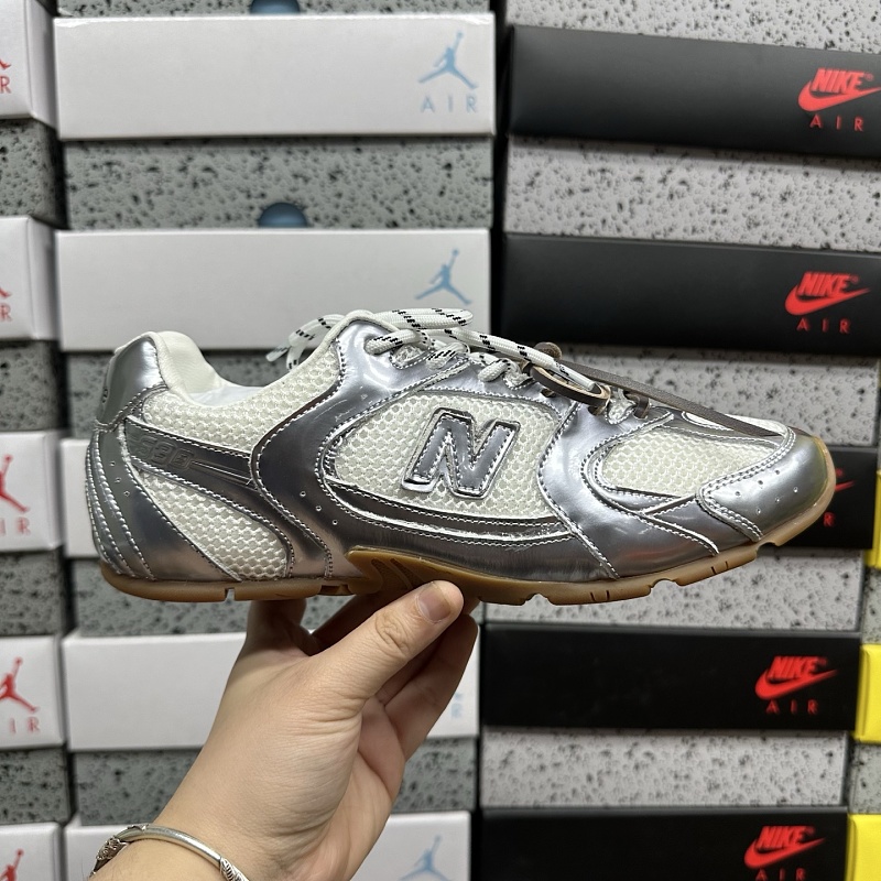 Miu Miu X 530 8