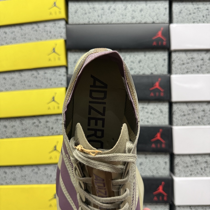 Adizero Adios 4M 4
