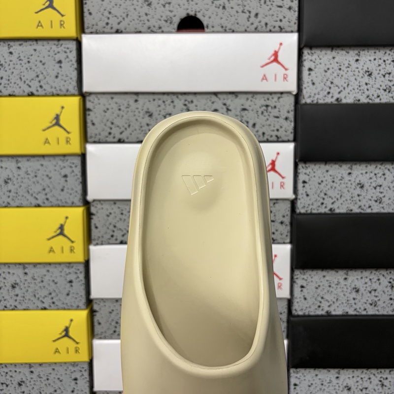 Slide · 5