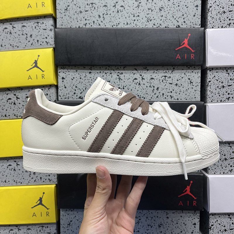 Superstar Ii 9