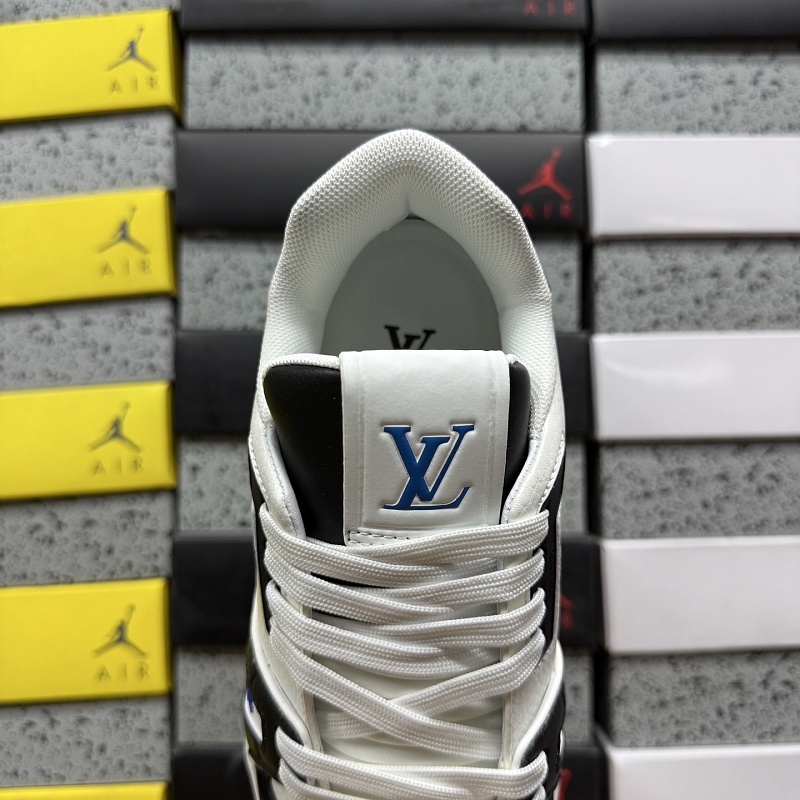 Trainer Seablue · 4