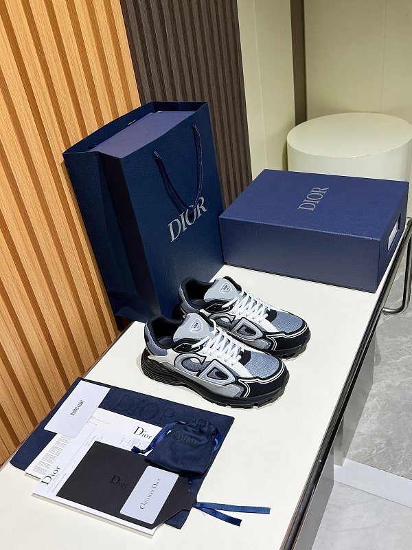Dior B30 Sneakers
