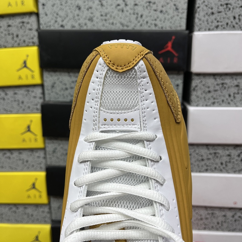 Shox R4 · 6
