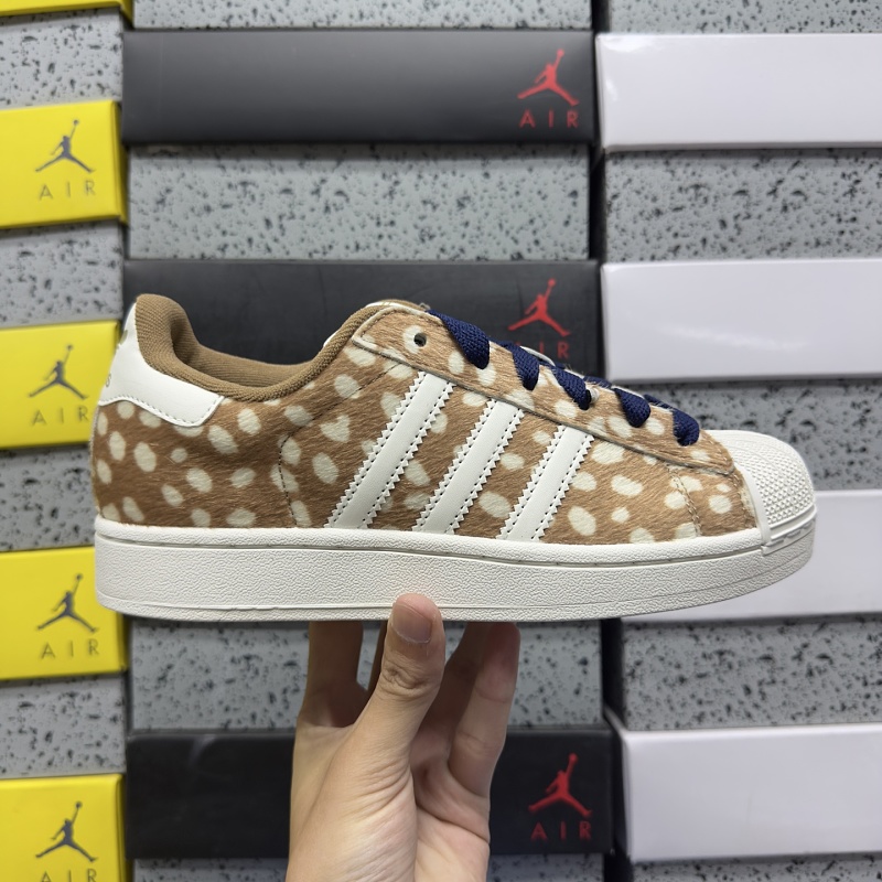 Superstar Ii 9