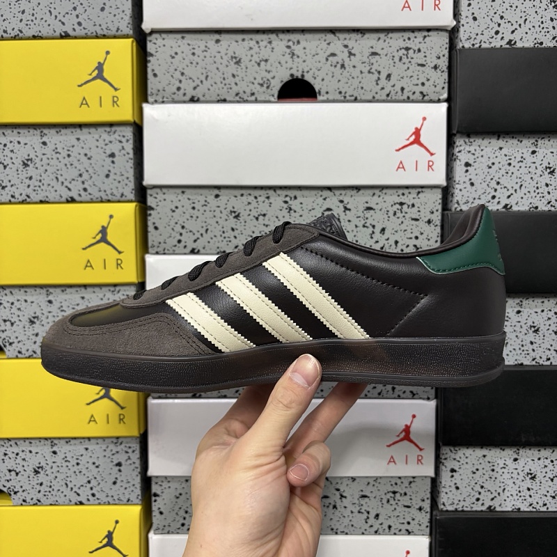 Gazelle Indoor 2