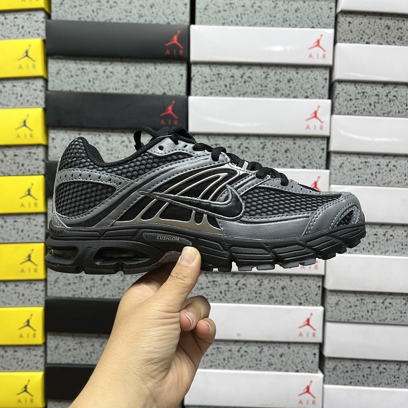 Air Max Moto 2K 10
