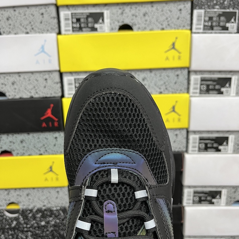 Dior B22 Sneakers · Black 4