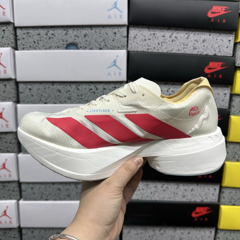 Adizero Adios 4M 8