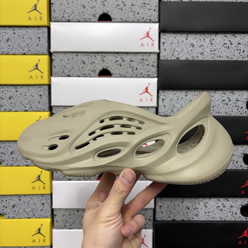 Foam Rnnr · 2