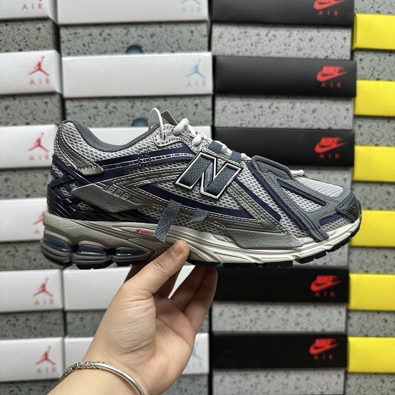 New Balance 1906 Sneakers
