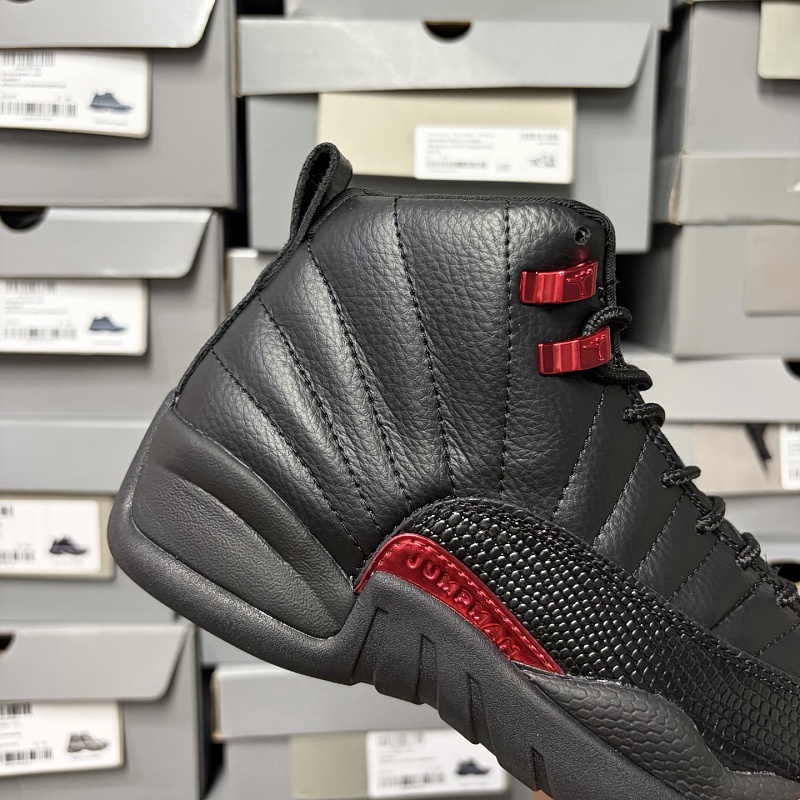 Jordan 11 Apparel 6