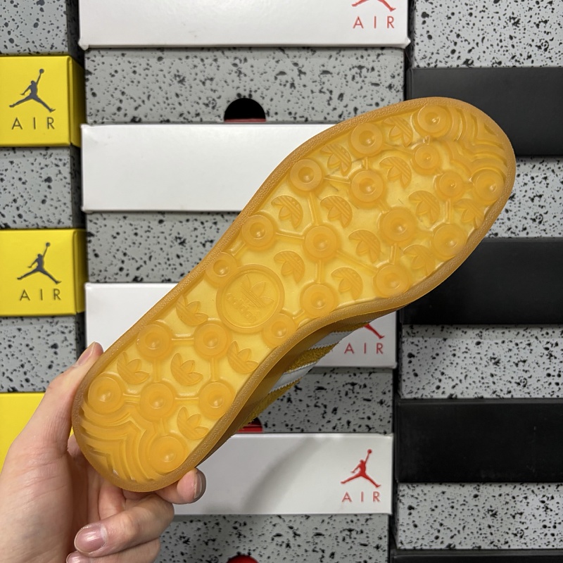 Gazelle Indoor 3