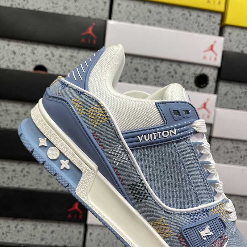 Trainer · 6